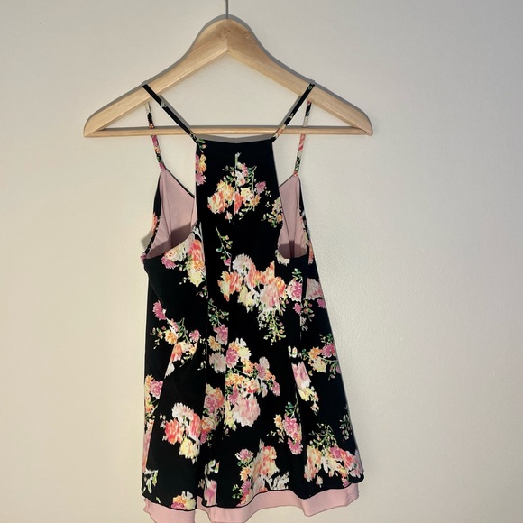 Candie’s cami strap racer back reversible floral and pink tank size Medium - Picture 9 of 9